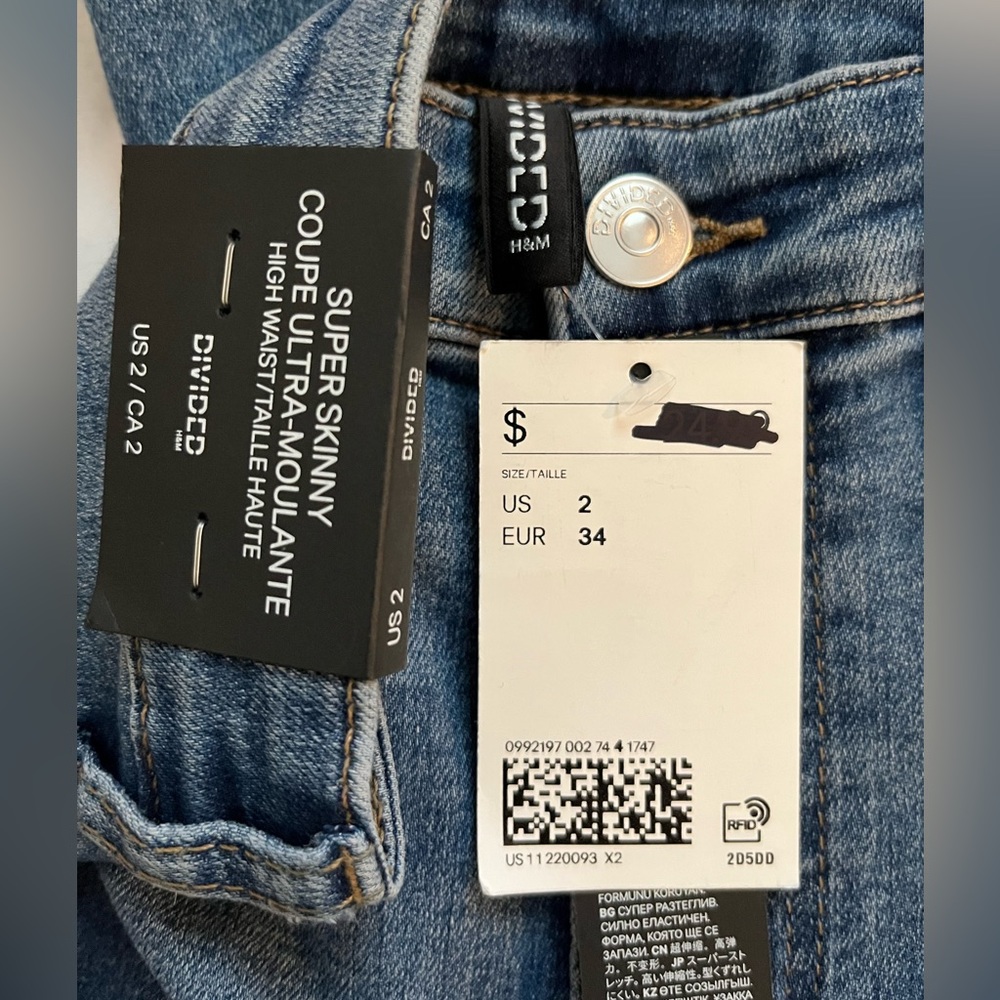 Divided Super Skinny High Waist Jean NWT US2 EUR24